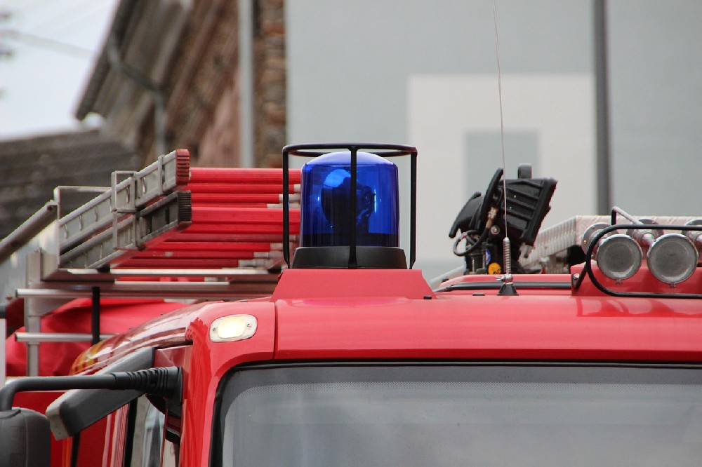 佛山汽車救援：24小時待命，讓愛車不再無助！