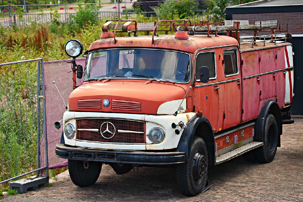 長沙拖車救援：解憂雜貨鋪，讓愛車不再“拋錨”！