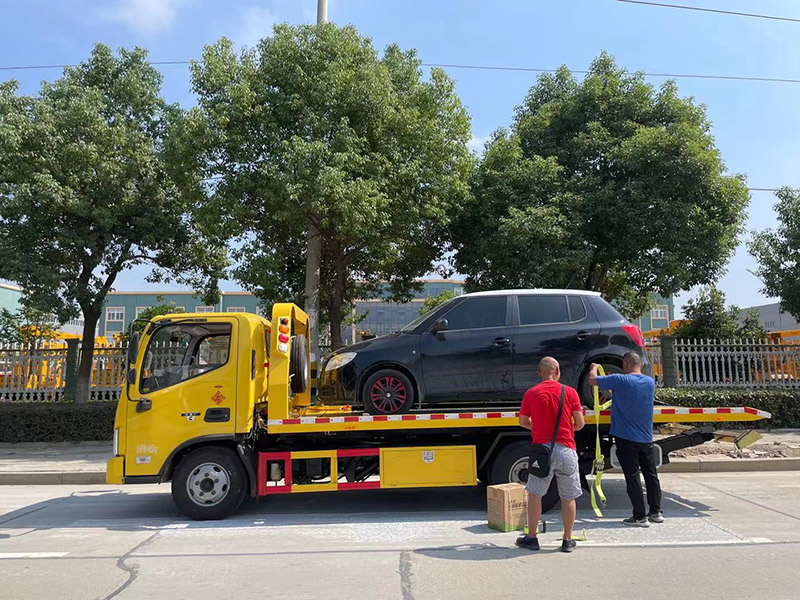 江門道路救援：24小時專業拖車與緊急援助服務