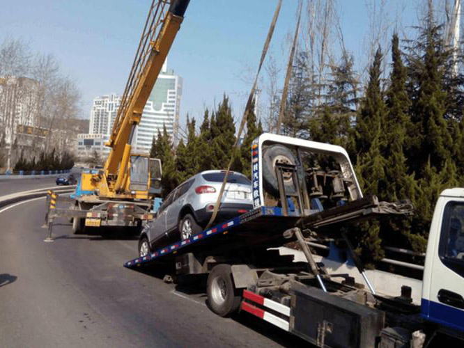 虎林汽車雪地困境救援：專業團隊助您擺脫困境