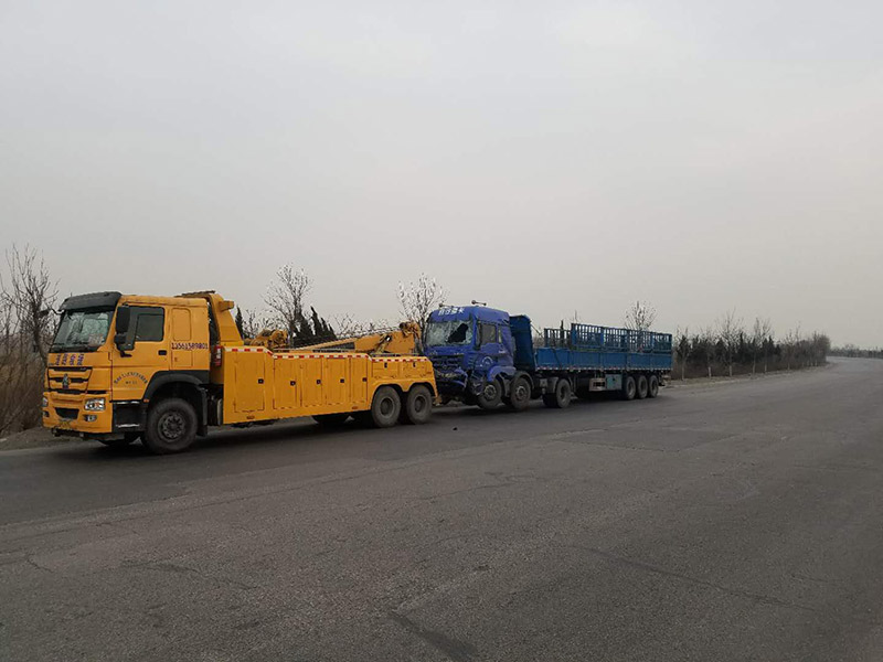 青島上門搭電服務，快速解決您的汽車電力難題！